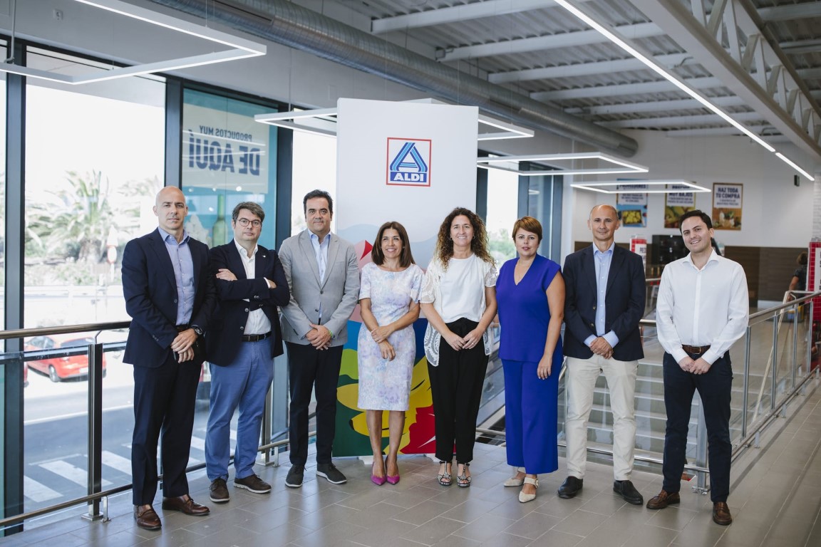 El Cabildo de Gran Canaria visita la nueva tienda de ALDI en Telde