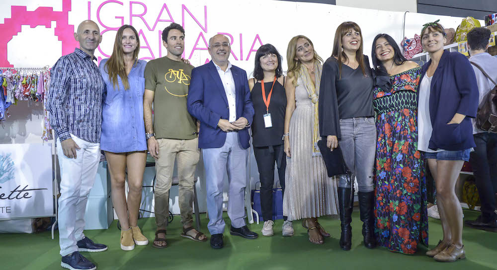 Modesto Lomba, Antonio Morales y Minerva Alonso recorren Moda y Amigos