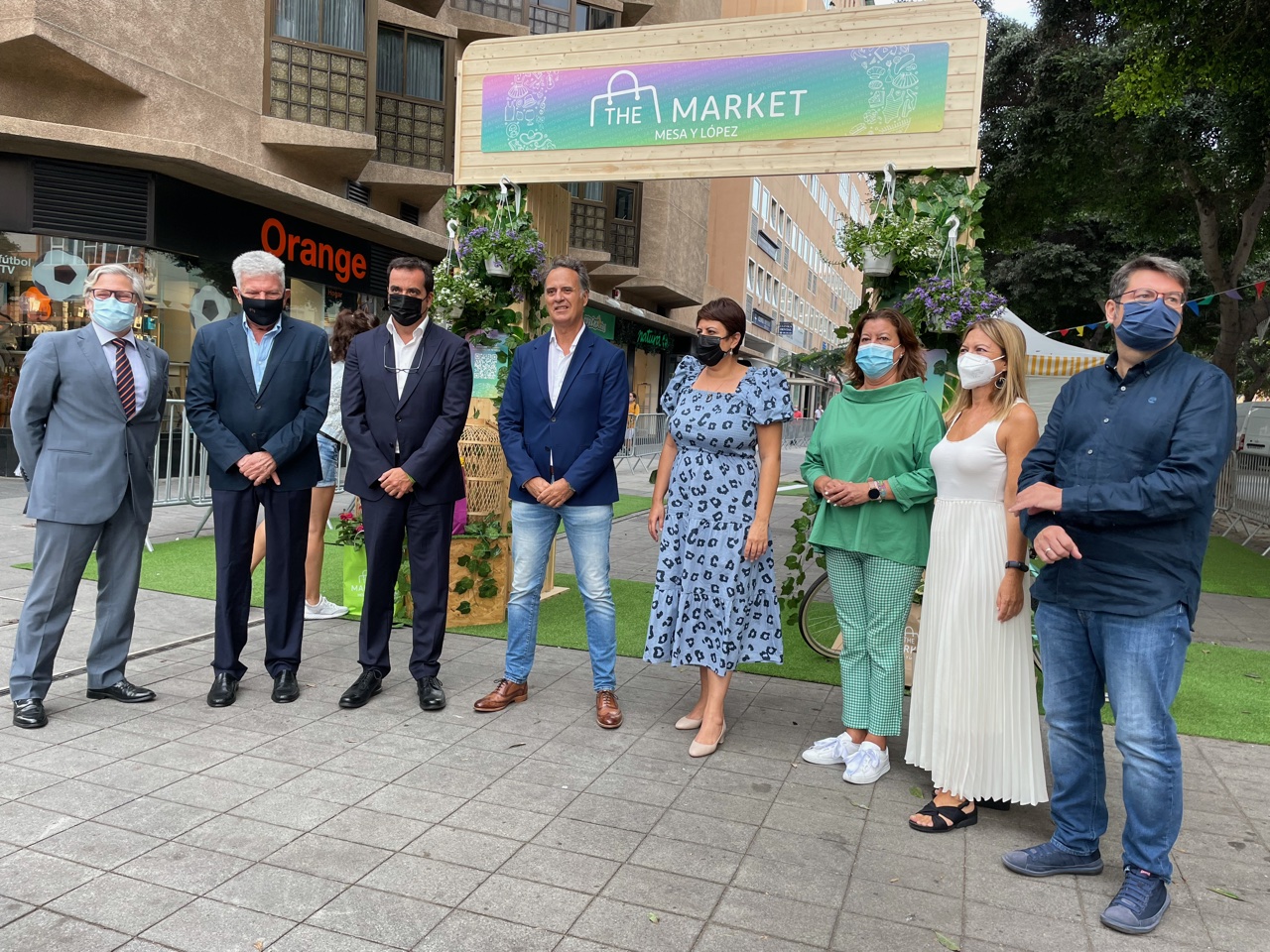 Comercios de toda la isla y Gran Canaria Me Gusta toman la Rambla de Mesa y López para celebrar The Market